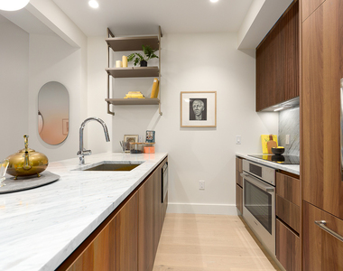 817 Classon Ave - Photo Thumbnail 7