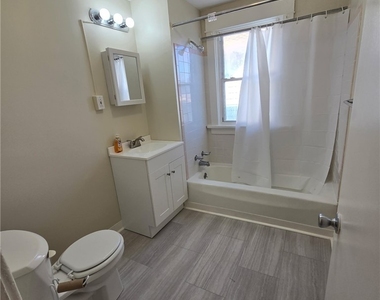 217 Hartwell Road - Photo Thumbnail 10