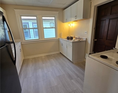 217 Hartwell Road - Photo Thumbnail 11