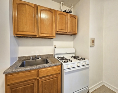536 Fort Washington Avenue - Photo Thumbnail 6