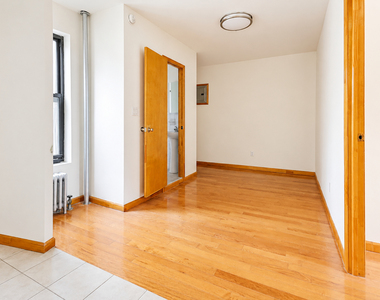 328 East 14th St - Photo Thumbnail 2