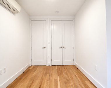 223 East 96th St - Photo Thumbnail 5
