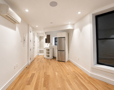 223 East 96th St - Photo Thumbnail 6