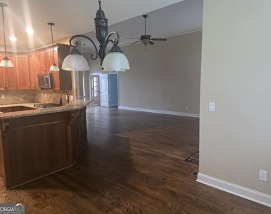 332 Thistlewood Run - Photo Thumbnail 6
