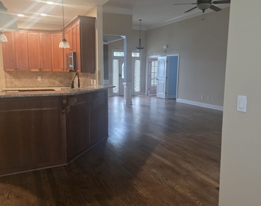 332 Thistlewood Run - Photo Thumbnail 5