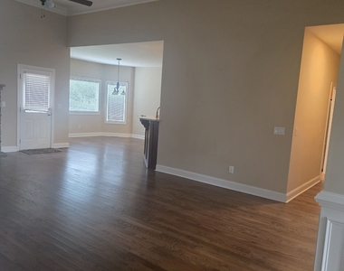 332 Thistlewood Run - Photo Thumbnail 14