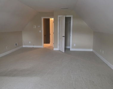 332 Thistlewood Run - Photo Thumbnail 8