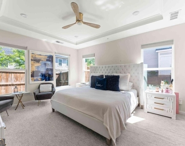 18 Singleton Way - Photo Thumbnail 14