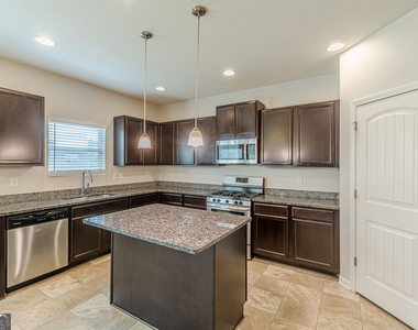 4730 Brookwood Place - Photo Thumbnail 19