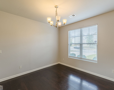 4730 Brookwood Place - Photo Thumbnail 6