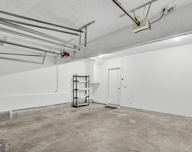 1560 Rogers Crossing Drive - Photo Thumbnail 41