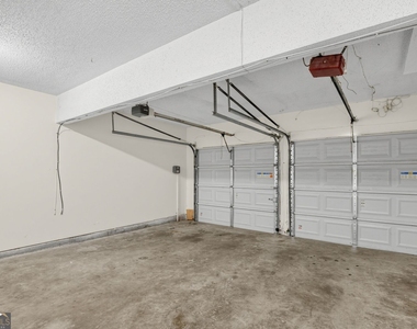 1560 Rogers Crossing Drive - Photo Thumbnail 40