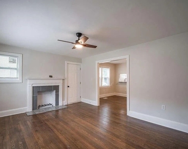 2137 Delowe Drive - Photo Thumbnail 3