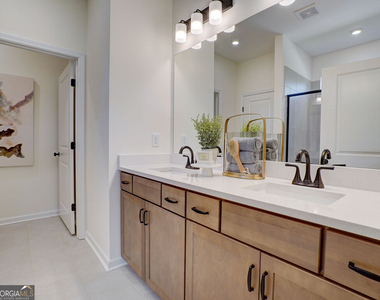192 Marion Drive - Photo Thumbnail 11
