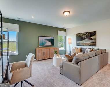 192 Marion Drive - Photo Thumbnail 13