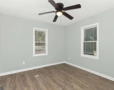78 Morris Road - Photo Thumbnail 11