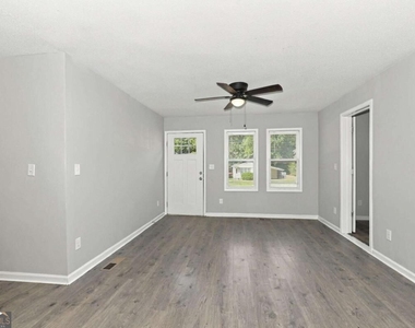 78 Morris Road - Photo Thumbnail 2