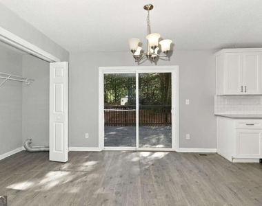 78 Morris Road - Photo Thumbnail 4