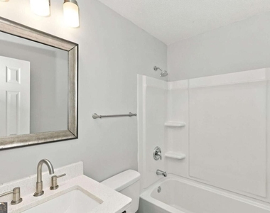 78 Morris Road - Photo Thumbnail 13