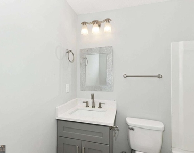 78 Morris Road - Photo Thumbnail 12
