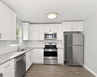 78 Morris Road - Photo Thumbnail 1