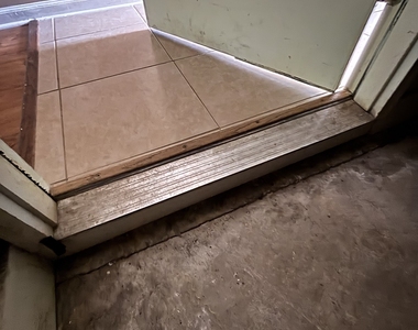 183 Talbot Court - Photo Thumbnail 15