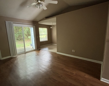 183 Talbot Court - Photo Thumbnail 19