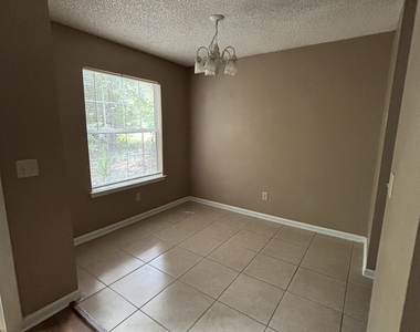 183 Talbot Court - Photo Thumbnail 27
