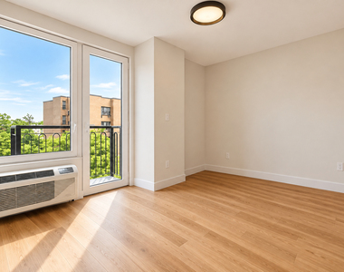 1584 Fulton Street - Photo Thumbnail 2