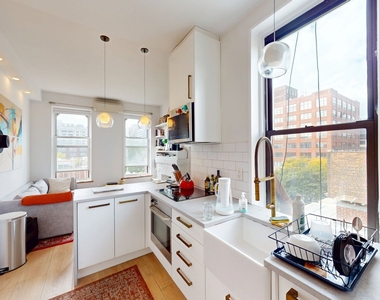 55 Morton Street - Photo Thumbnail 9
