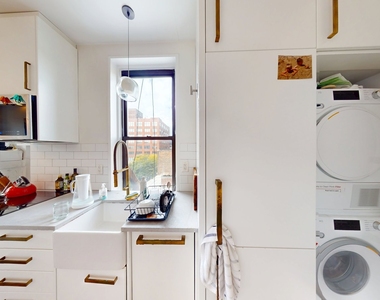 55 Morton Street - Photo Thumbnail 8