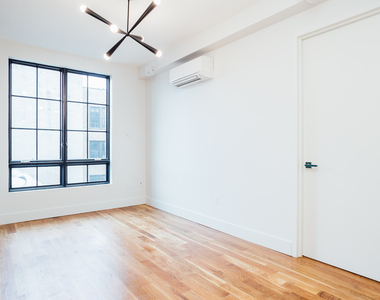 12 Ford St 11213 - Photo Thumbnail 7