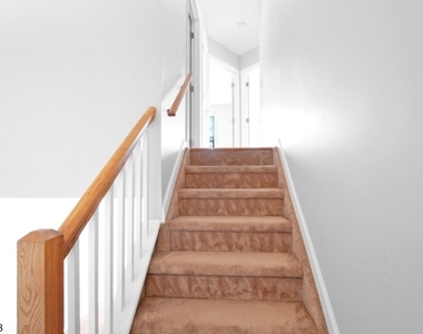 418 Dalton Ct - Photo Thumbnail 35