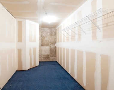 418 Dalton Ct - Photo Thumbnail 44