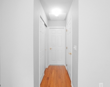 418 Dalton Ct - Photo Thumbnail 38