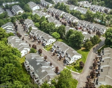 418 Dalton Ct - Photo Thumbnail 49