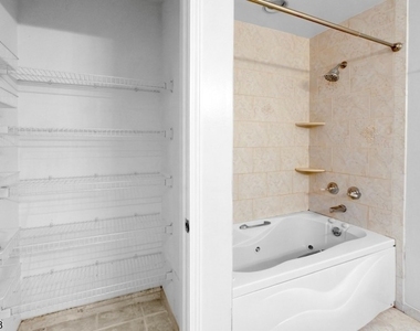 418 Dalton Ct - Photo Thumbnail 22