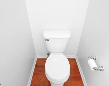 418 Dalton Ct - Photo Thumbnail 32