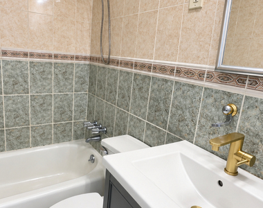 250 West 100th Street - Photo Thumbnail 2