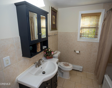 12 Jacobson Street - Photo Thumbnail 19