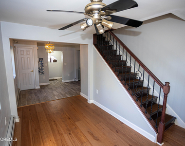12 Jacobson Street - Photo Thumbnail 15