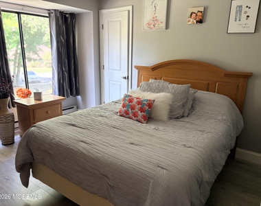 108 Manchester Court - Photo Thumbnail 6
