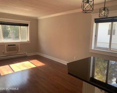 21 Leroy Place - Photo Thumbnail 3