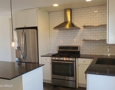 3416 N 37th Street - Photo Thumbnail 1