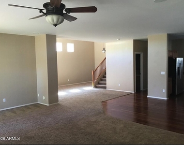 322 W Rio Drive - Photo Thumbnail 3
