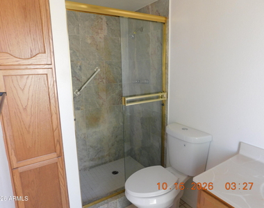 5228 W Vogel Avenue - Photo Thumbnail 16
