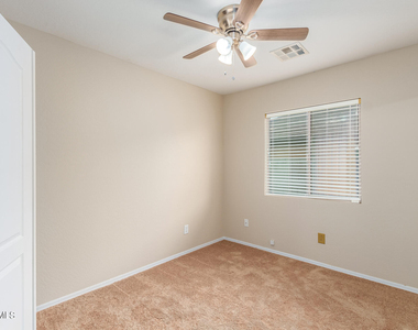 946 S 166th Avenue - Photo Thumbnail 17