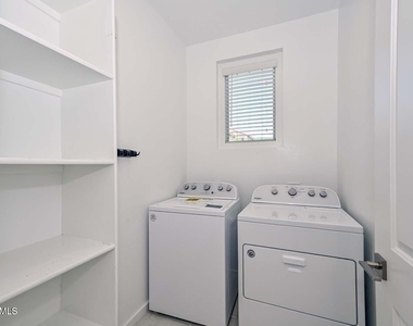 14203 W Voltaire Street - Photo Thumbnail 8