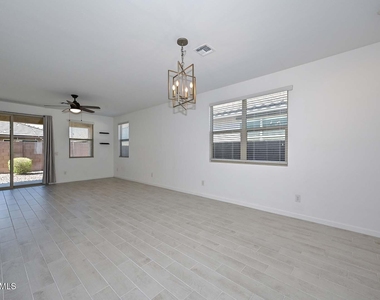 14203 W Voltaire Street - Photo Thumbnail 1