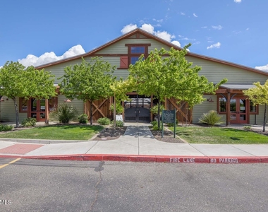 14203 W Voltaire Street - Photo Thumbnail 13